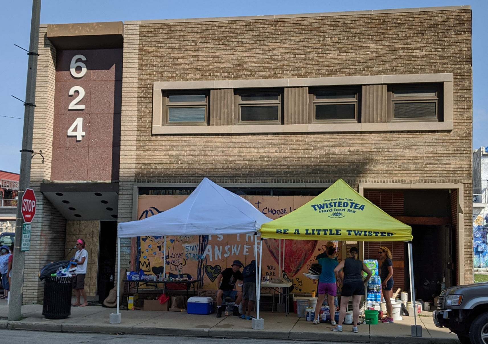 Volunteer center
